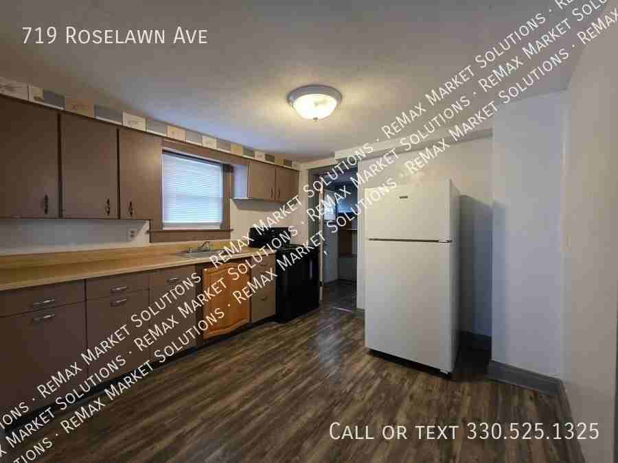 719 Roselawn Ave - Photo 3 of 6