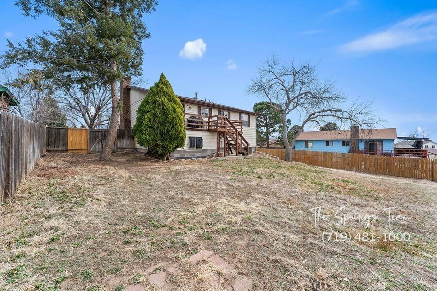 1730 Hathaway Dr - Photo 5 of 35