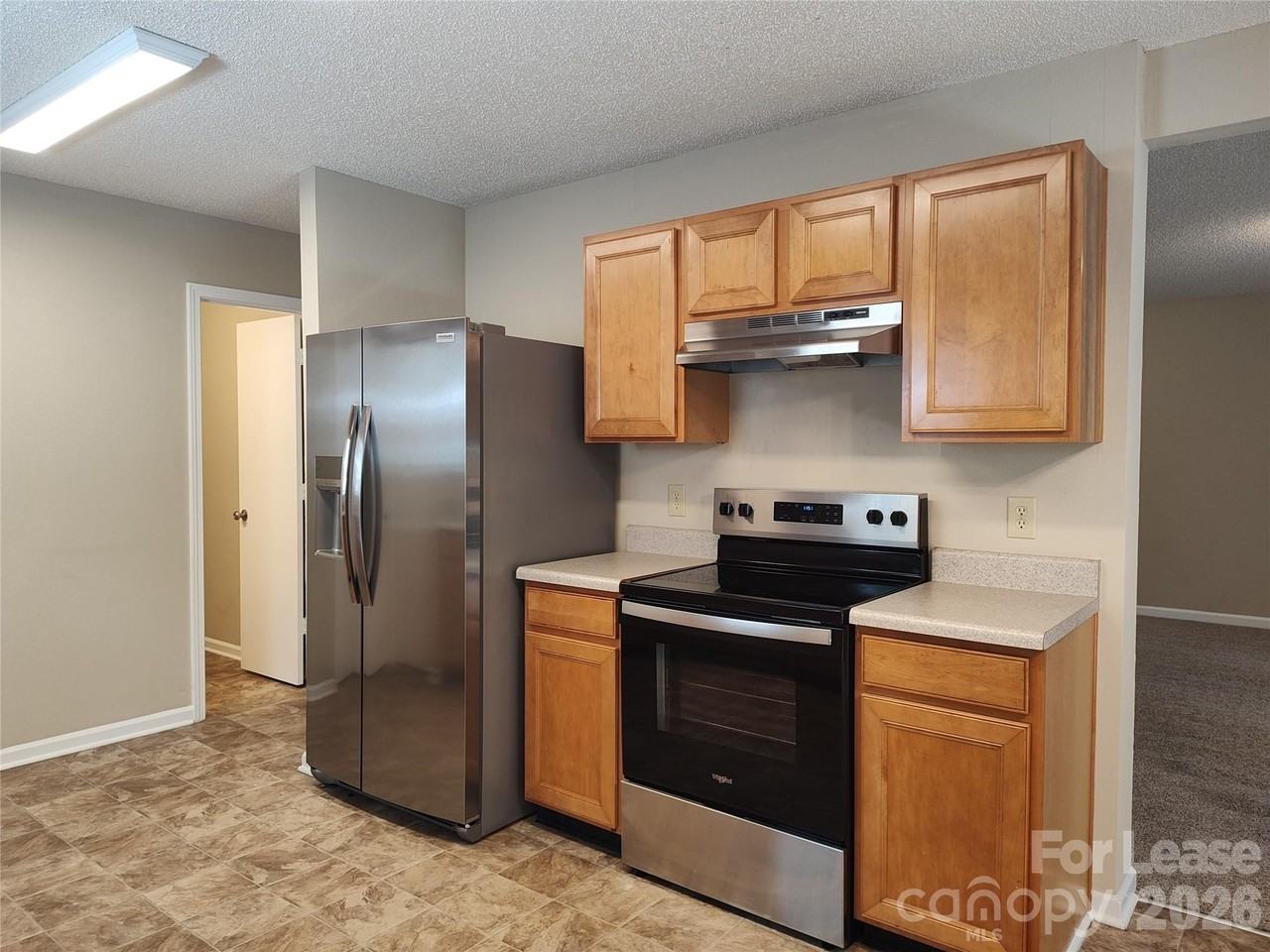 2038 Dunsmore Ln - Photo 4 of 24