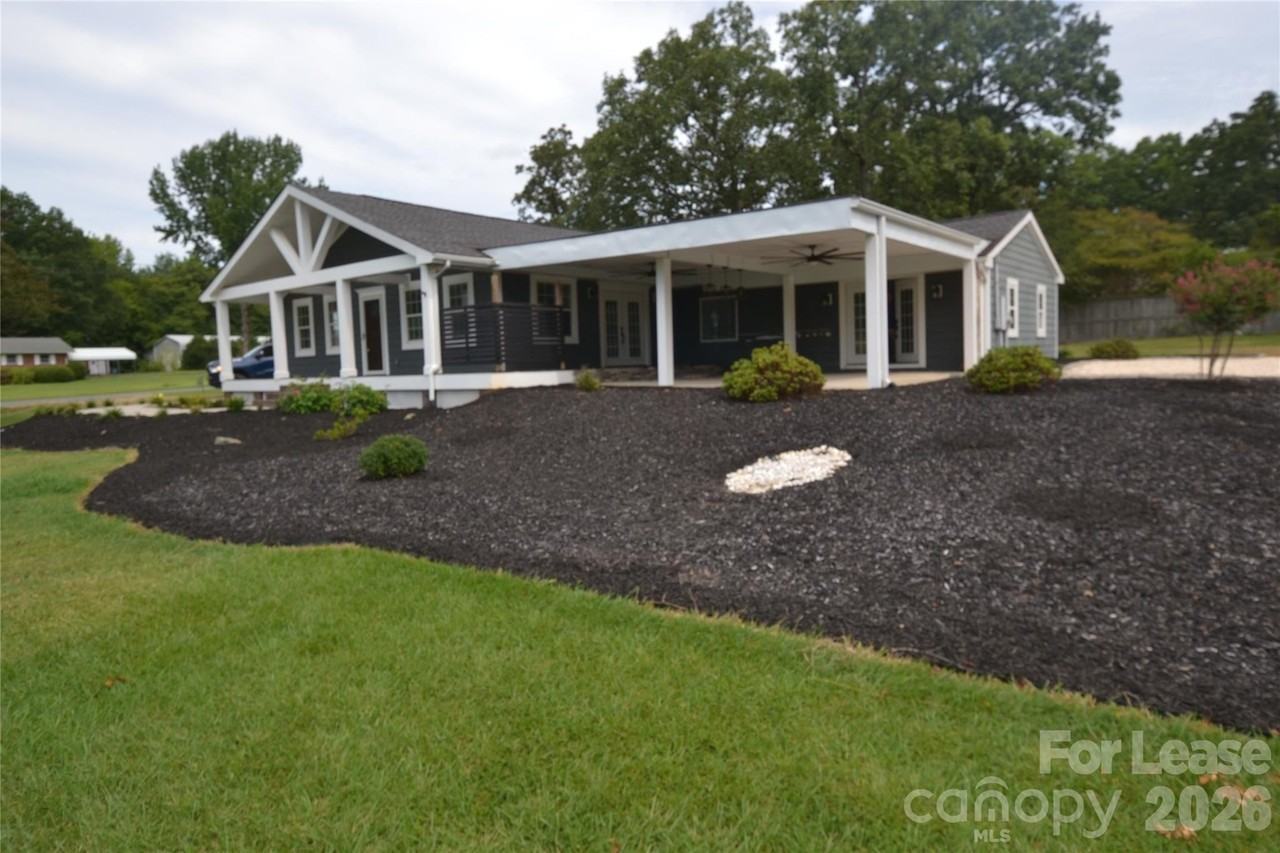5702 Unionville Brief Rd - Photo 4 of 48