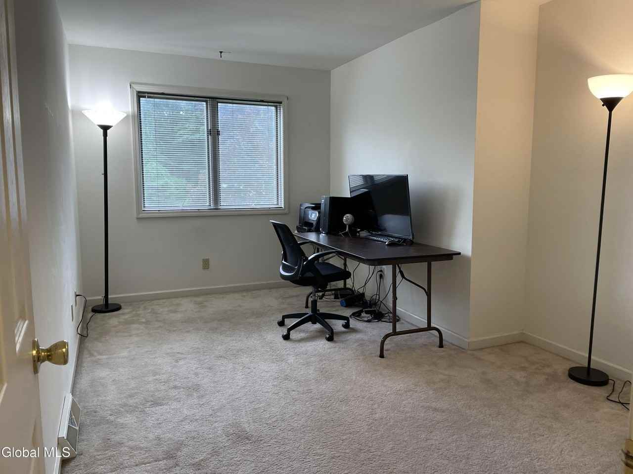 7318 Vic Ct - Photo 7 of 23