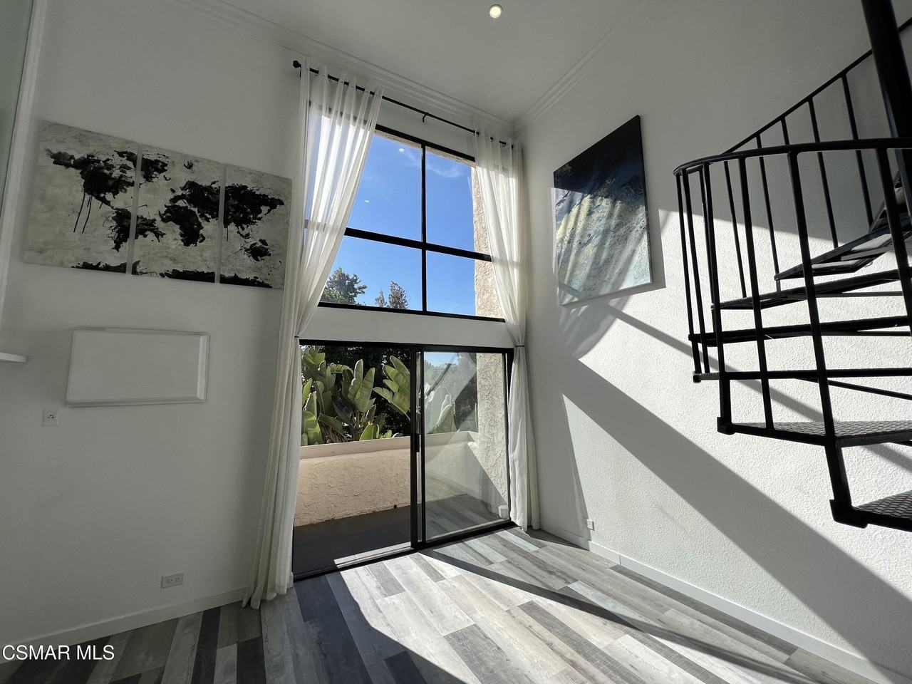 1440 Veteran Avenue #317 - Photo 2 of 11
