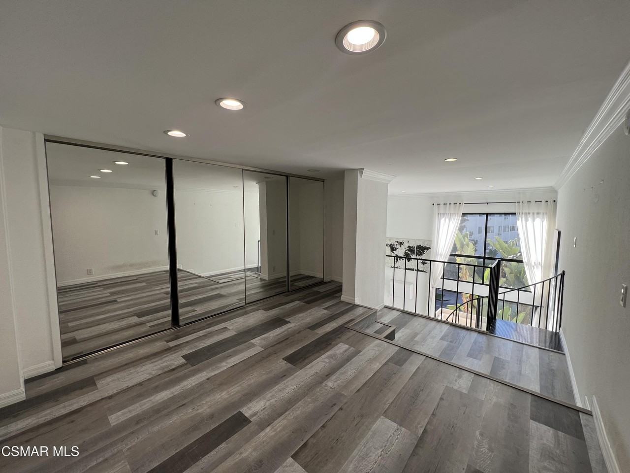 1440 Veteran Avenue #317 - Photo 7 of 11