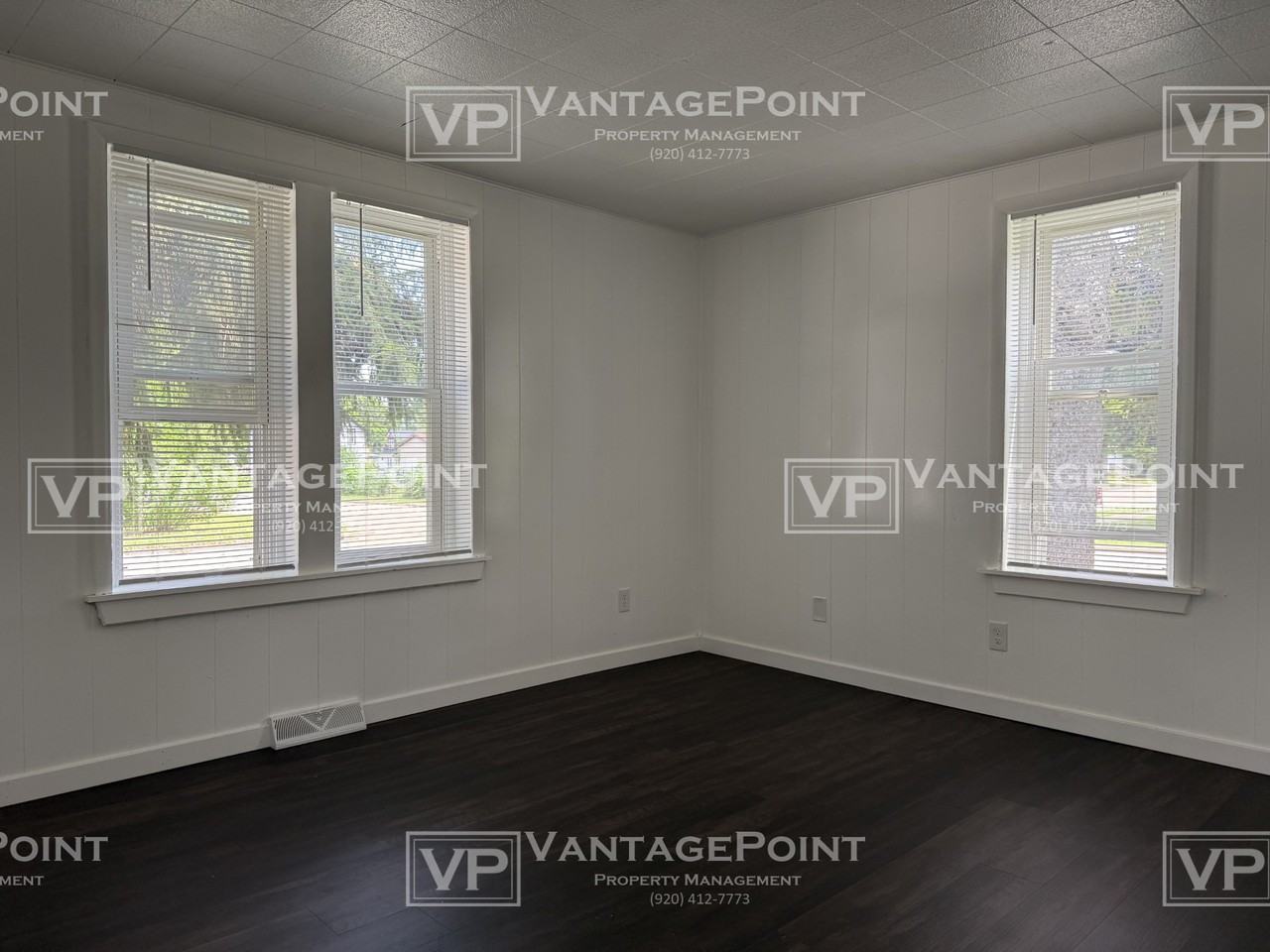 420 E Pine St - Photo 7 of 21