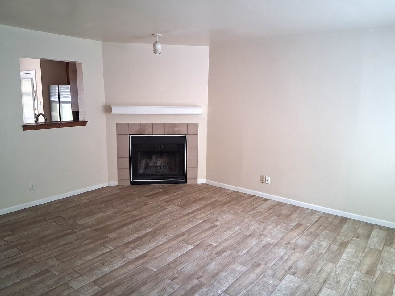 130 Wind Ridge Dr #2 - Photo 2 of 10