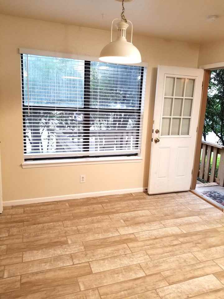 130 Wind Ridge Dr #2 - Photo 6 of 10