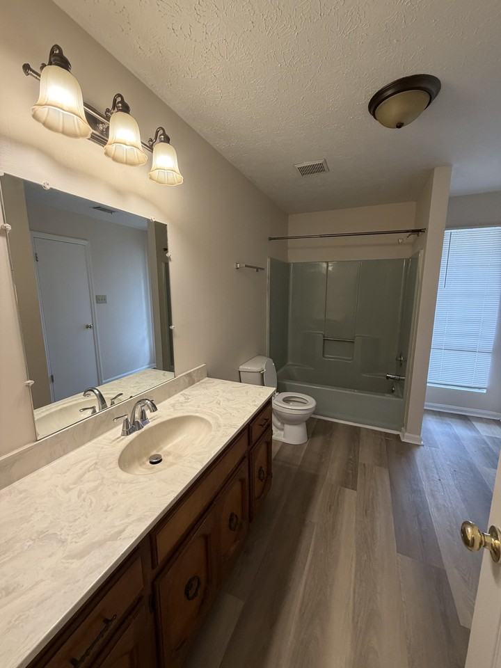 311 Leisure Lake Dr #1 - Photo 7 of 16
