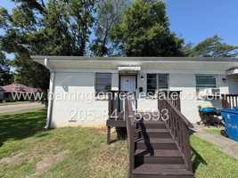 featured image of 1121 Alabama St