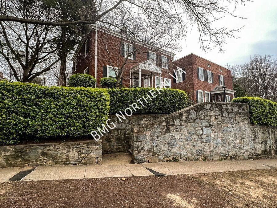 4840 28th St S #A - Photo 2 of 32