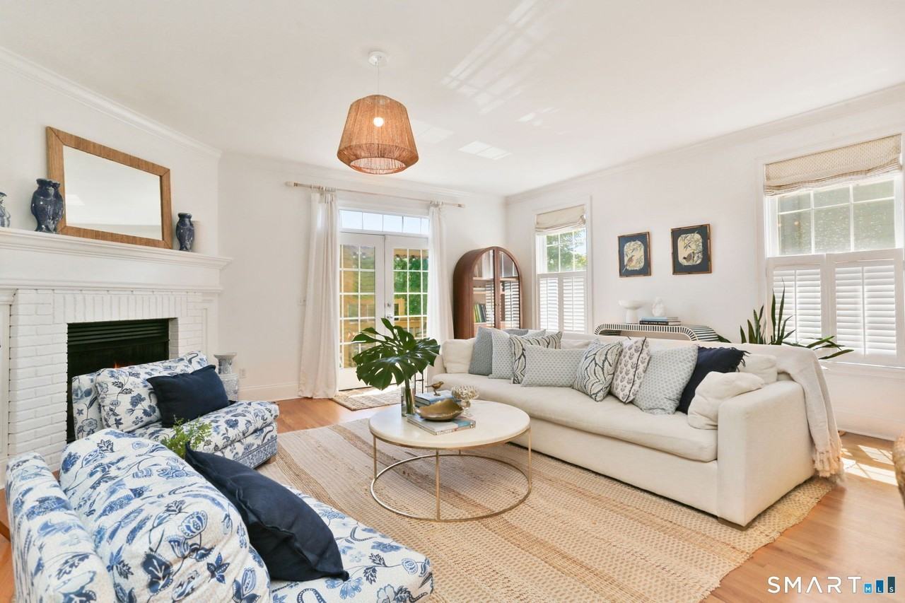 67 Thorpe St #67 - Photo 5 of 36