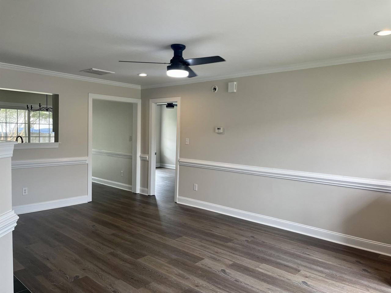 2055B Cambria Dr #1 - Photo 7 of 31