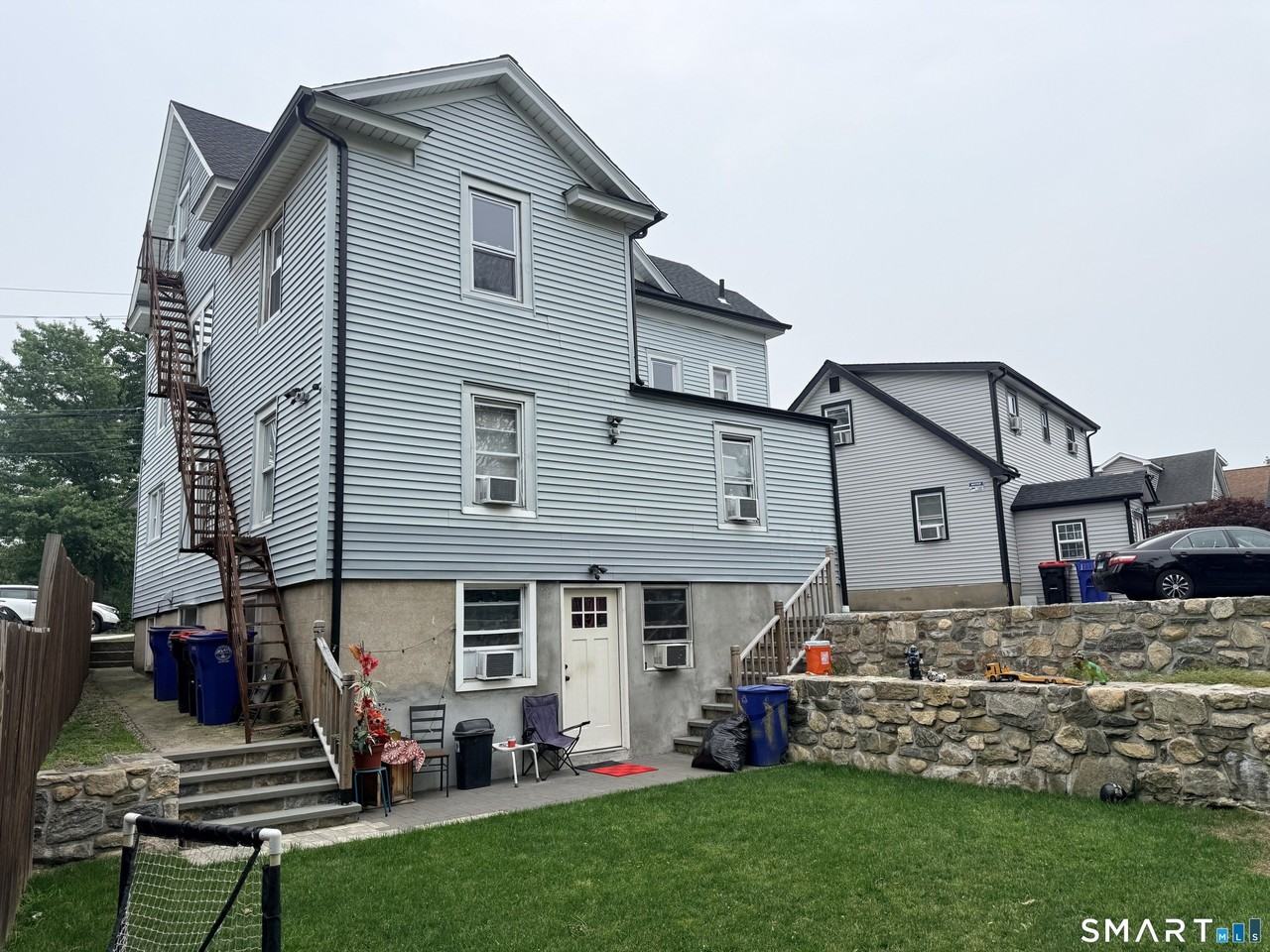 17 Laura St - Photo 6 of 23