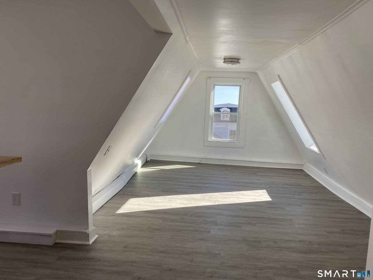 26 Prospect St #10 - Photo 5 of 11