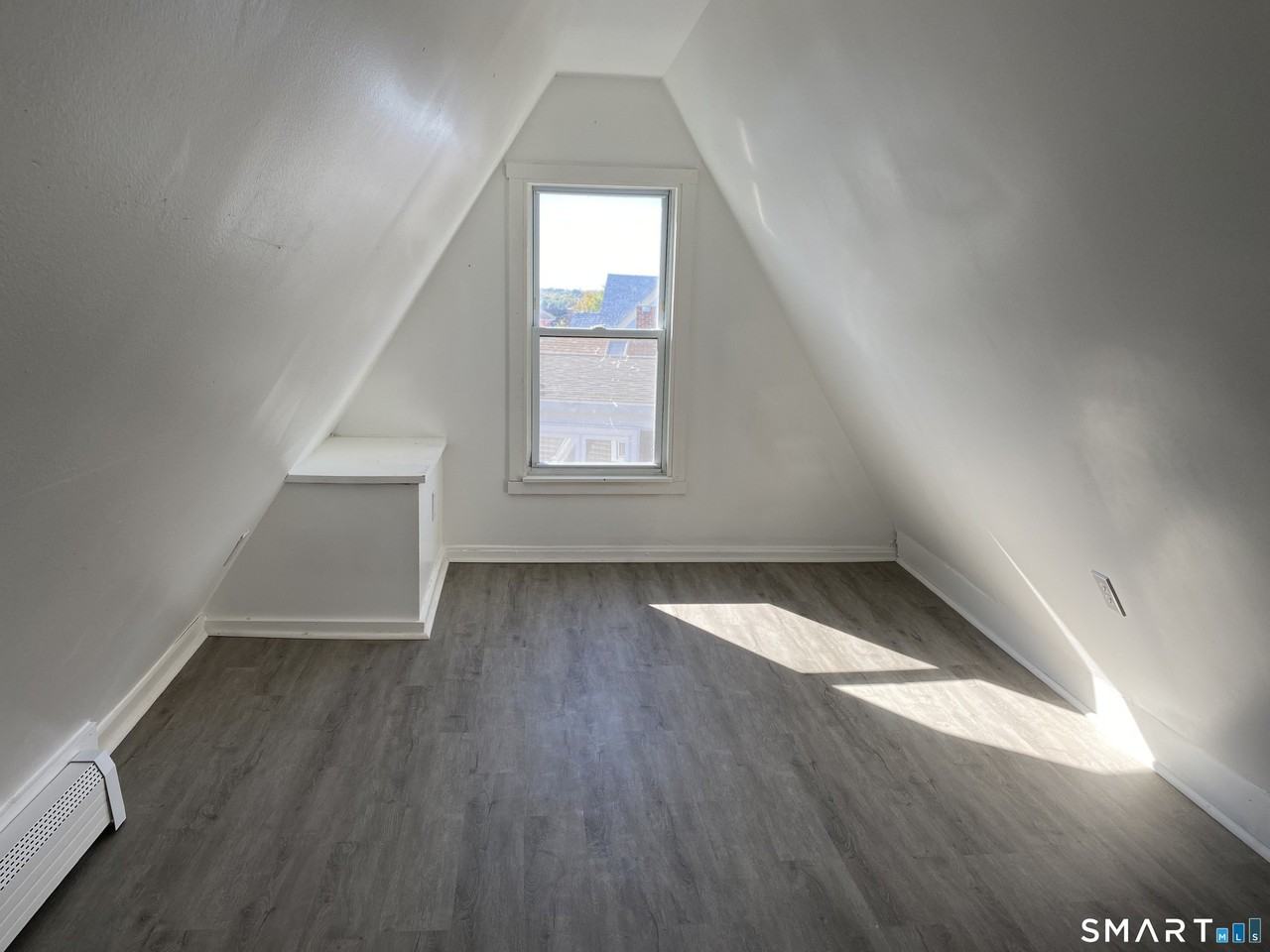 26 Prospect St #10 - Photo 7 of 11
