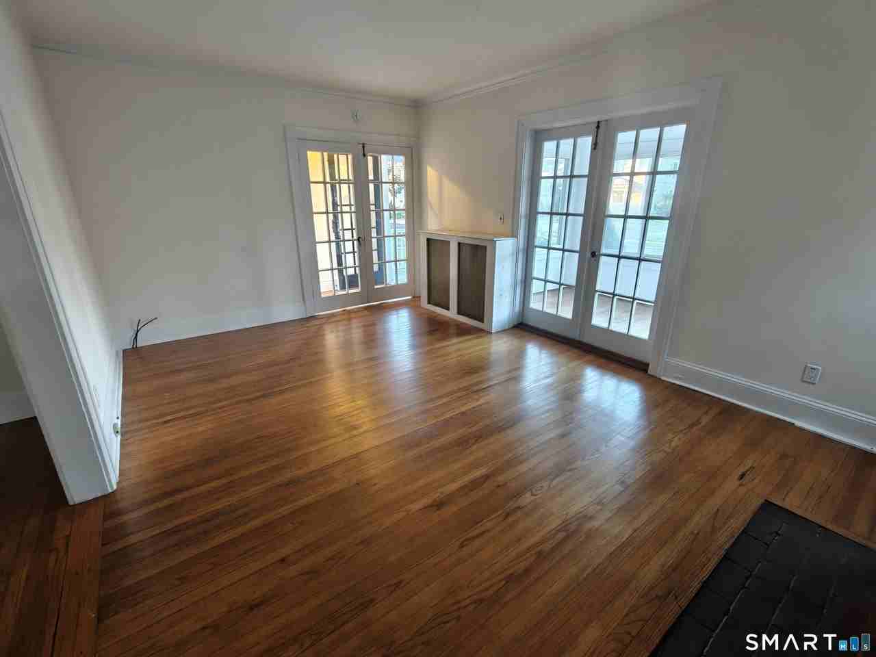 143 Dover Rd - Photo 7 of 29