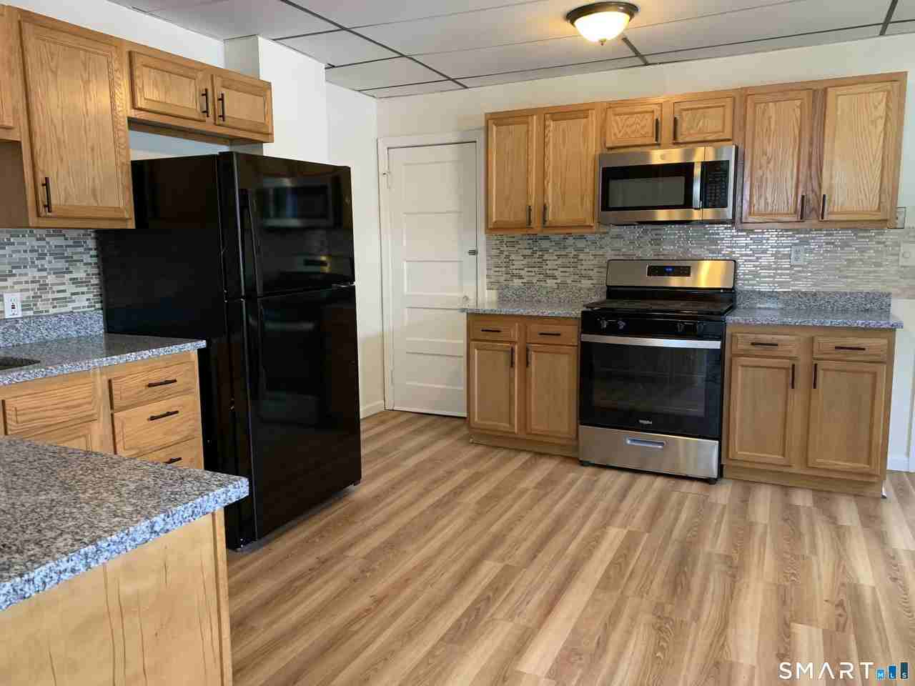 153 Eldridge St - Photo 4 of 16
