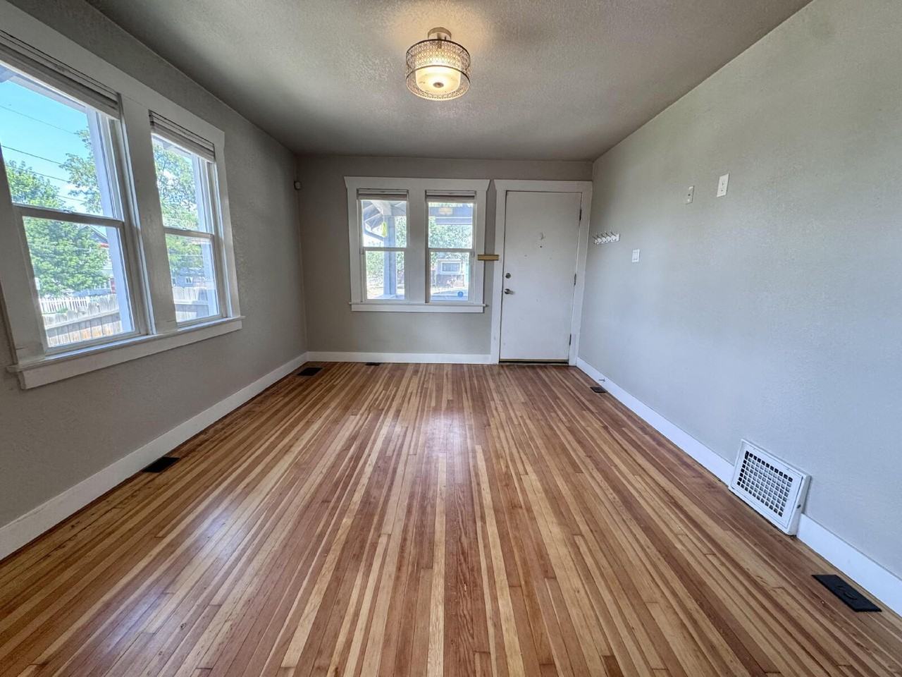 5195 N Raleigh St - Photo 4 of 30