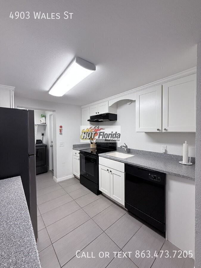 4903 Wales St - Photo 6 of 12