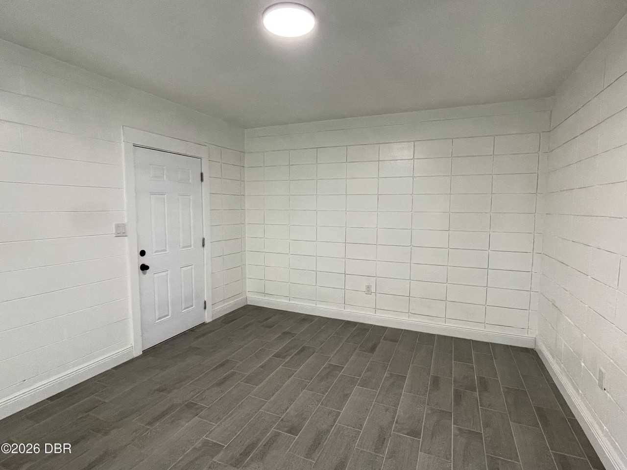 91 Ford St - Photo 4 of 17