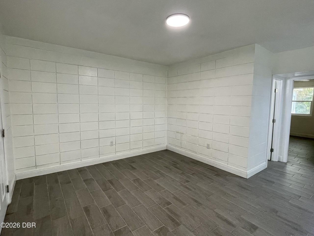 91 Ford St - Photo 5 of 17