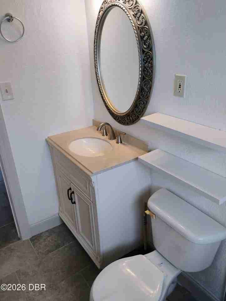 11 Ocean Breeze Cir - Photo 4 of 19