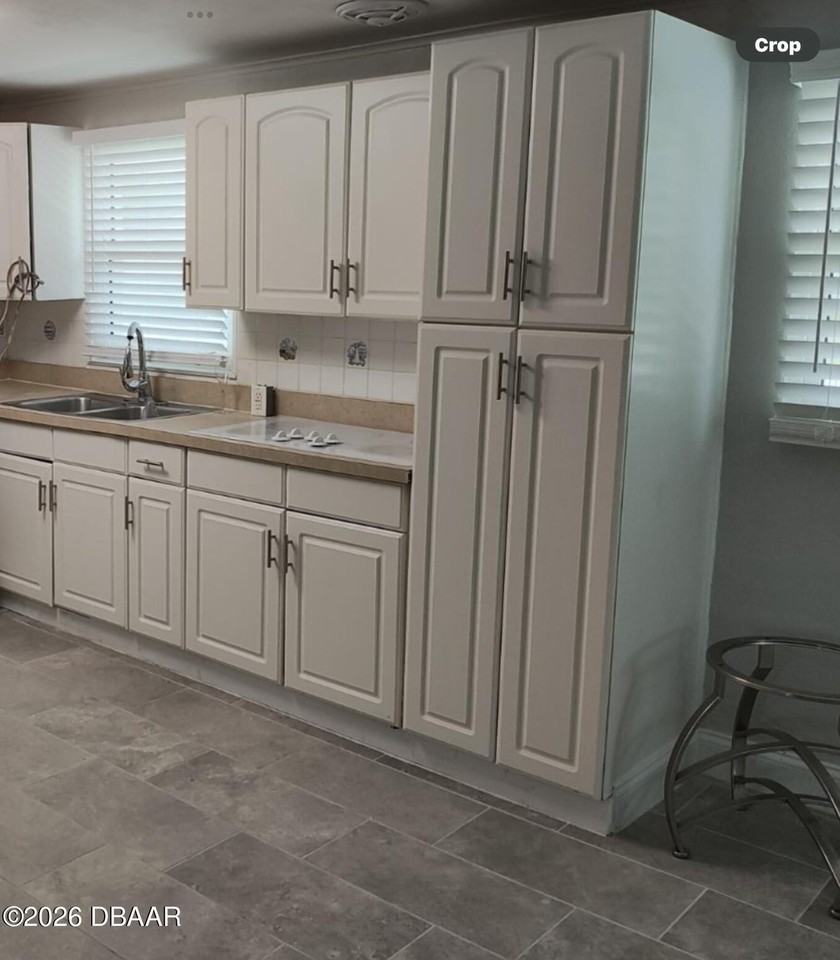 11 Ocean Breeze Cir - Photo 6 of 19