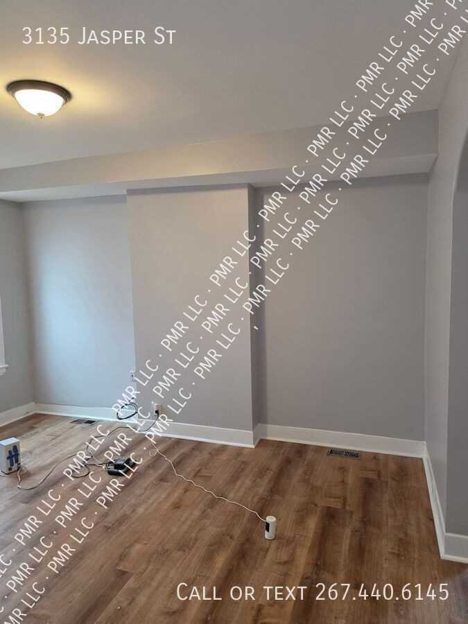 3135 Jasper St - Photo 5 of 50