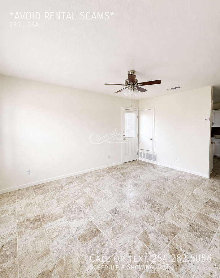 2806 Leroy Cir #B - Photo 3 of 10