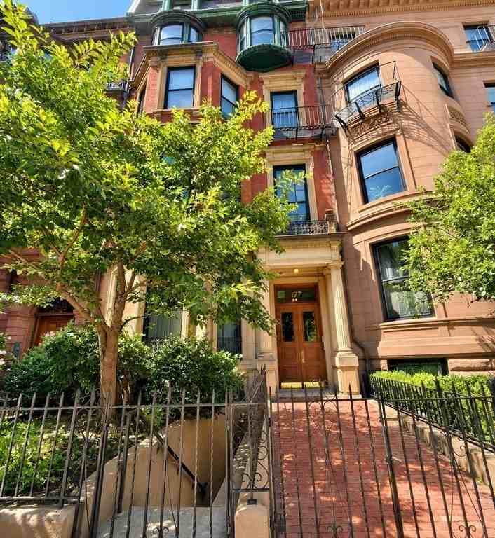 177 Commonwealth Ave - Photo 2 of 6