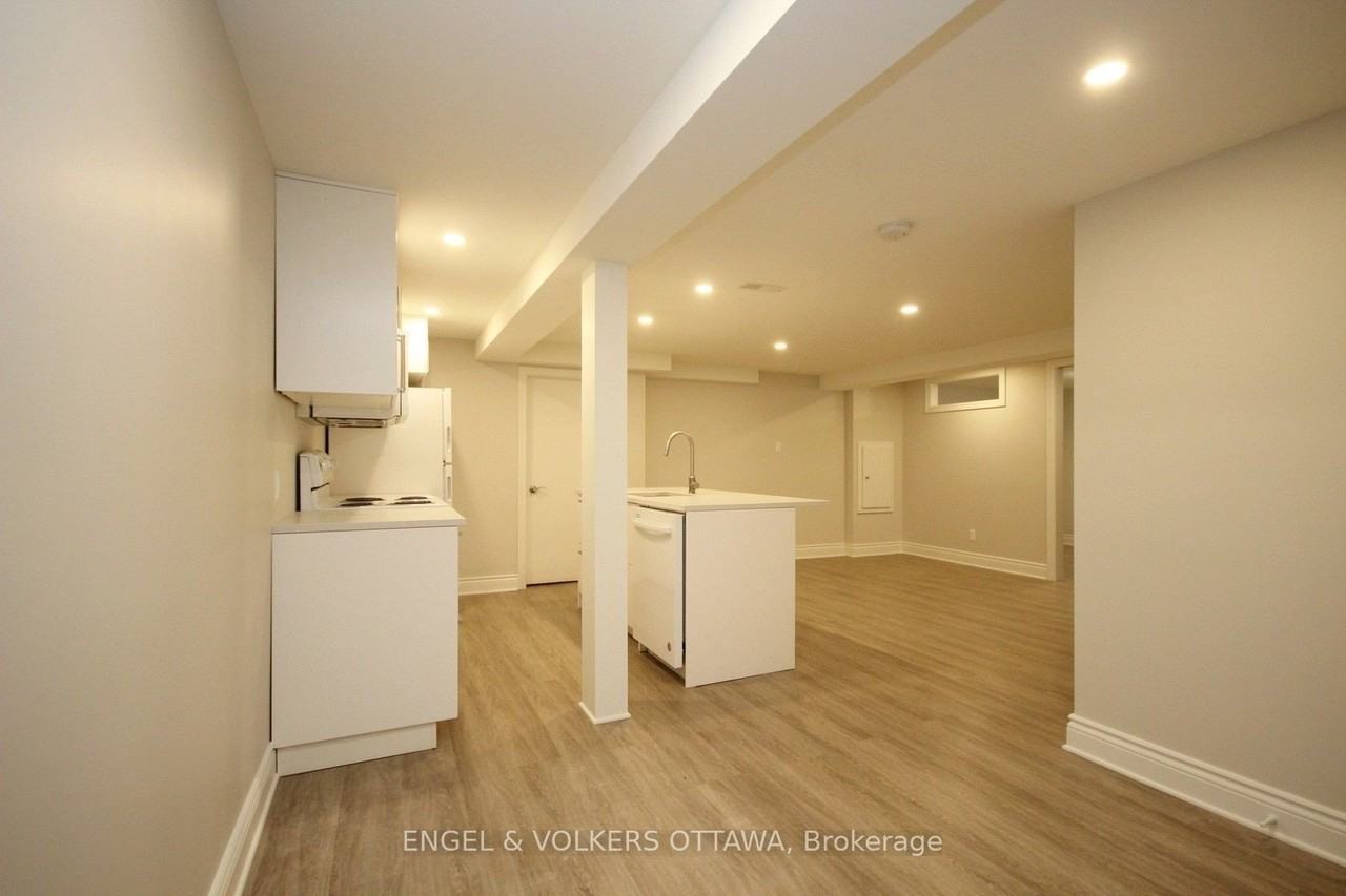 2073 Alton St - Photo 6 of 21