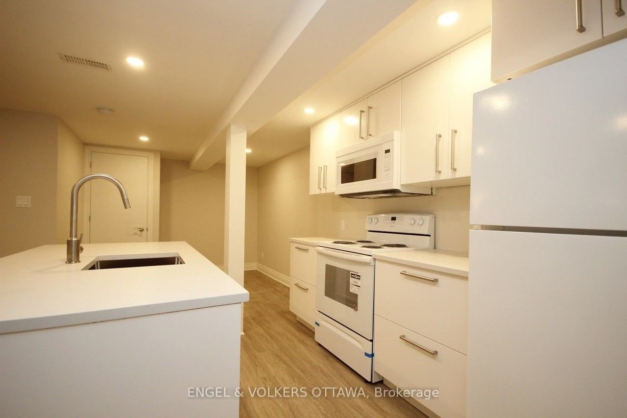 2073 Alton St - Photo 7 of 21