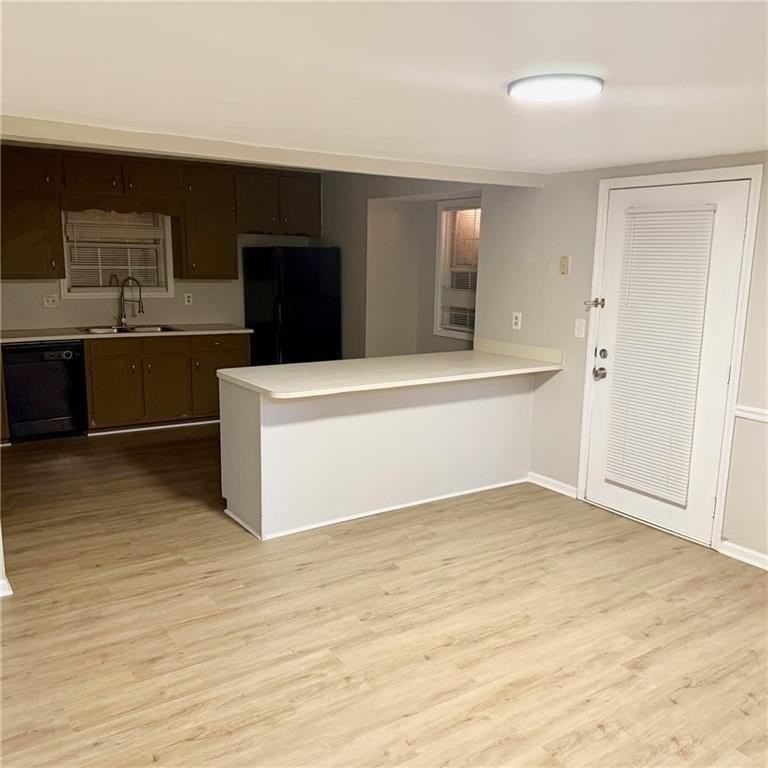 524 Julius Dr - Photo 3 of 14
