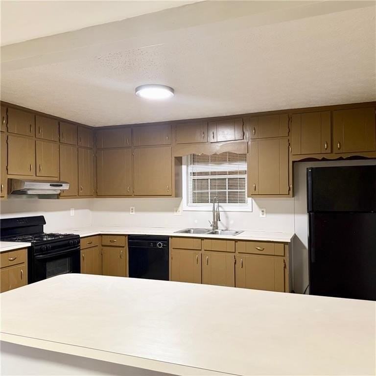 524 Julius Dr - Photo 6 of 14