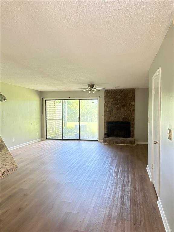 3241 Tennington Pl - Photo 5 of 19