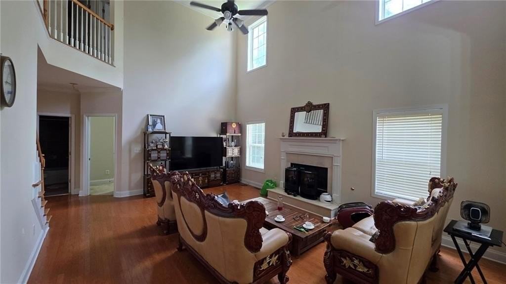 4060 Suwanee Bend Dr - Photo 2 of 29