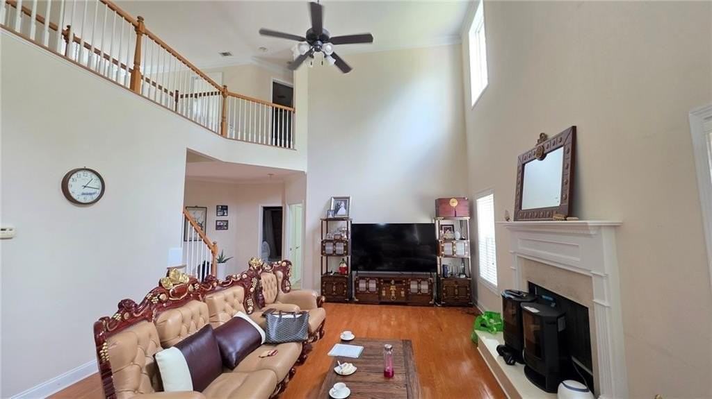 4060 Suwanee Bend Dr - Photo 4 of 29