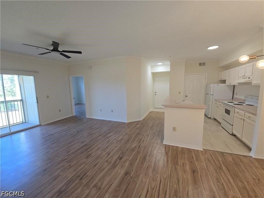 11500 Villa Grand #316 - Photo 2 of 16
