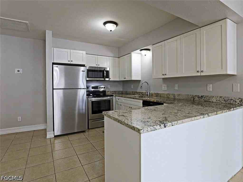 3725 Skyline Blvd - Photo 6 of 18