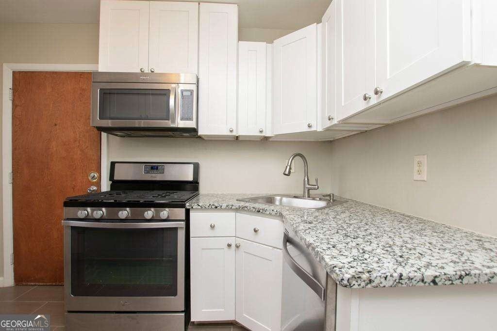 3660 Peachtree Rd Ne #E4 - Photo 2 of 17