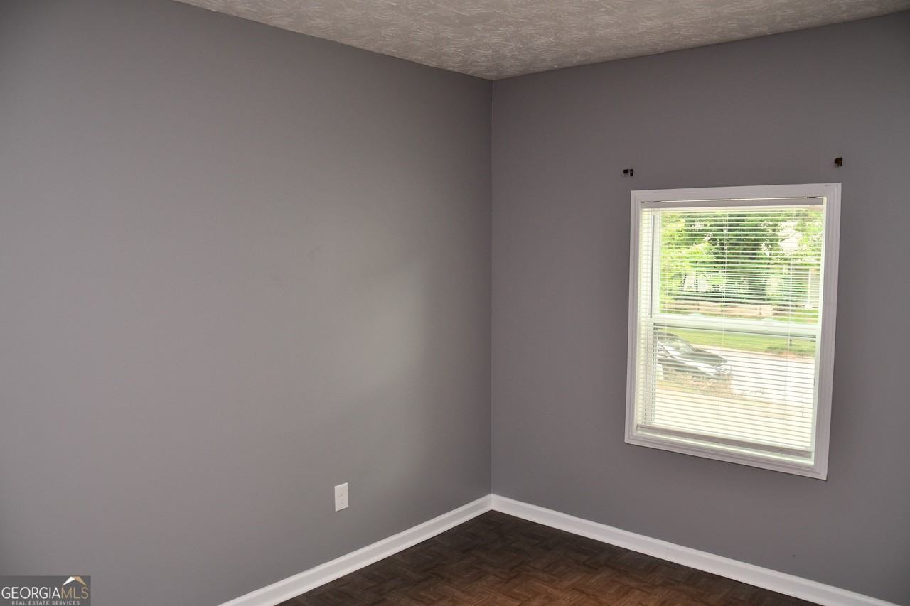 5932 Homestead Cir - Photo 3 of 50