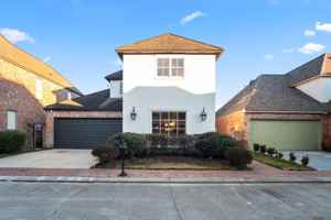 featured image of 1642 Ruelle De Grace Dr