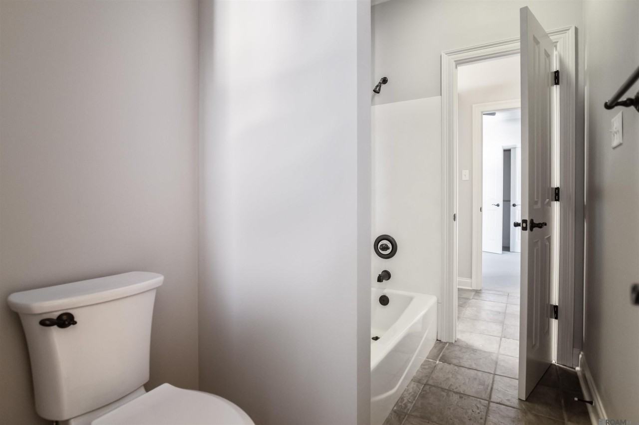 1642 Ruelle De Grace Dr - Photo 3 of 39