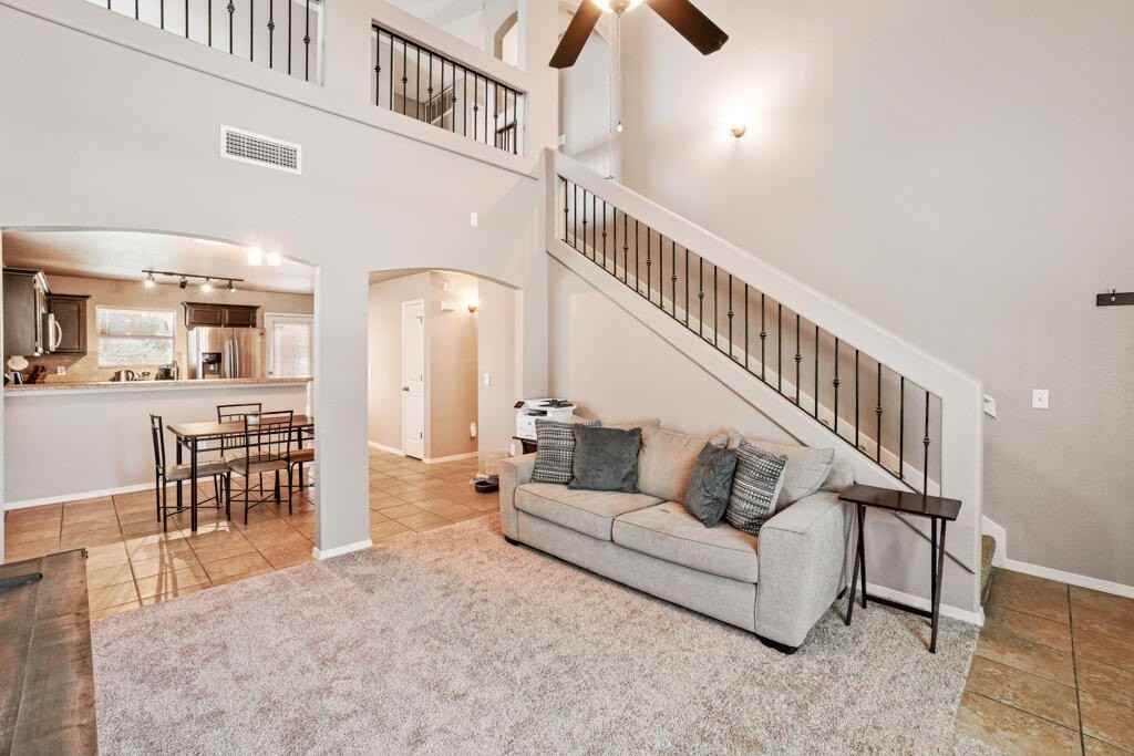 5905 Redstone Mesa Ct - Photo 4 of 34