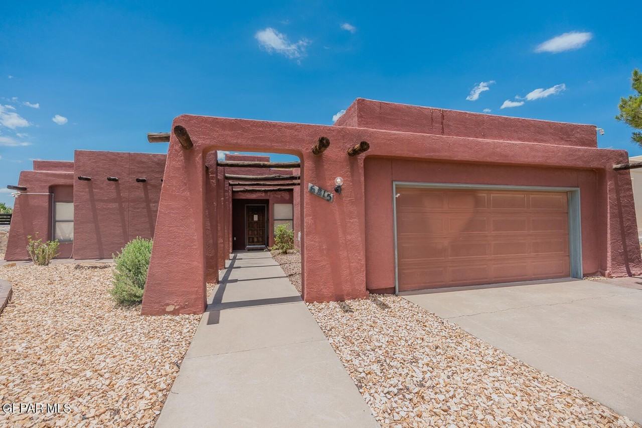 6815 Villa Hermosa Dr #1 - Photo 5 of 45