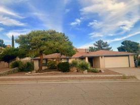744 Cresta Mira Dr - Photo 1 of 1