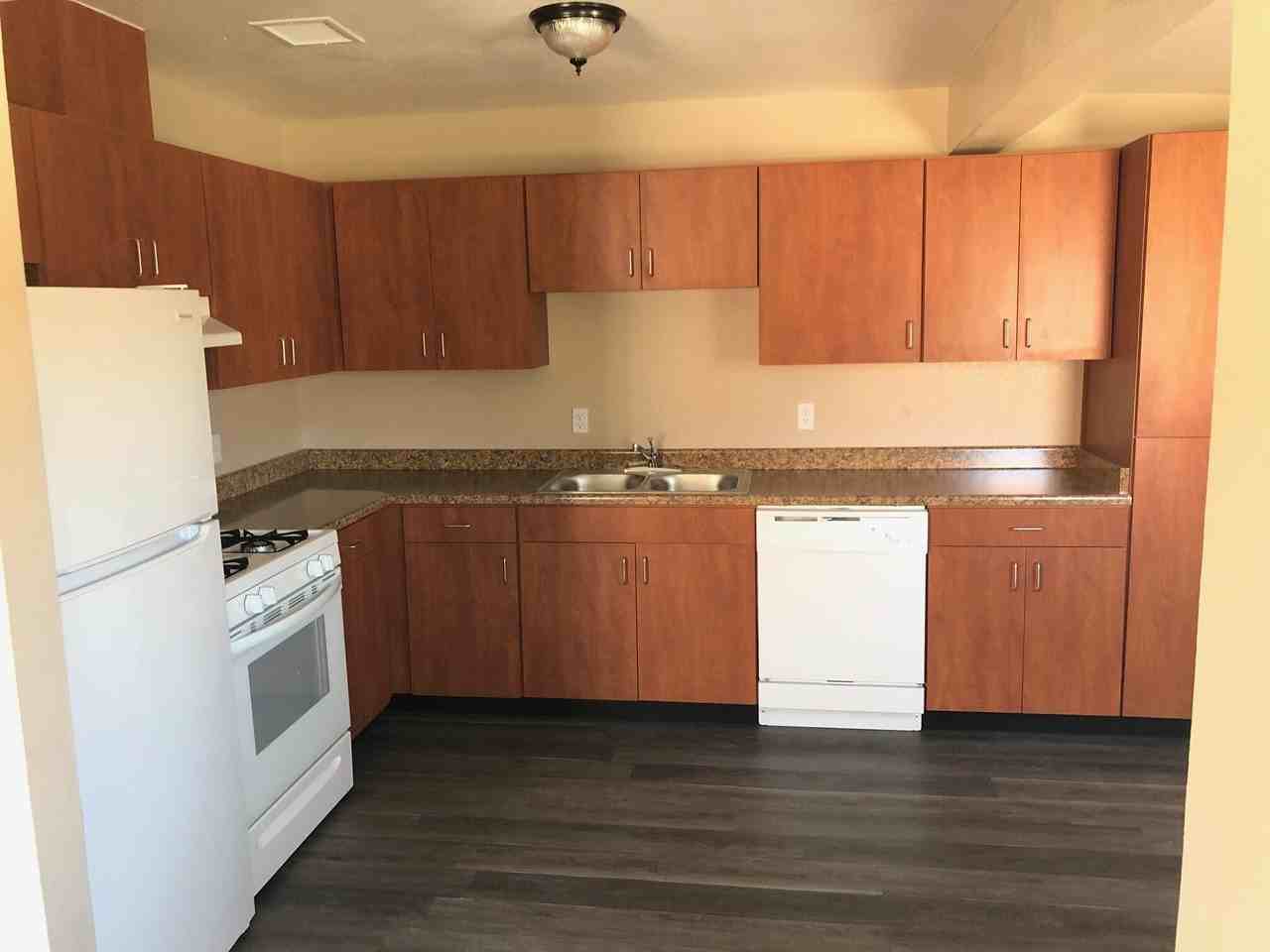 5008 Sierra Madre Dr - Photo 5 of 21