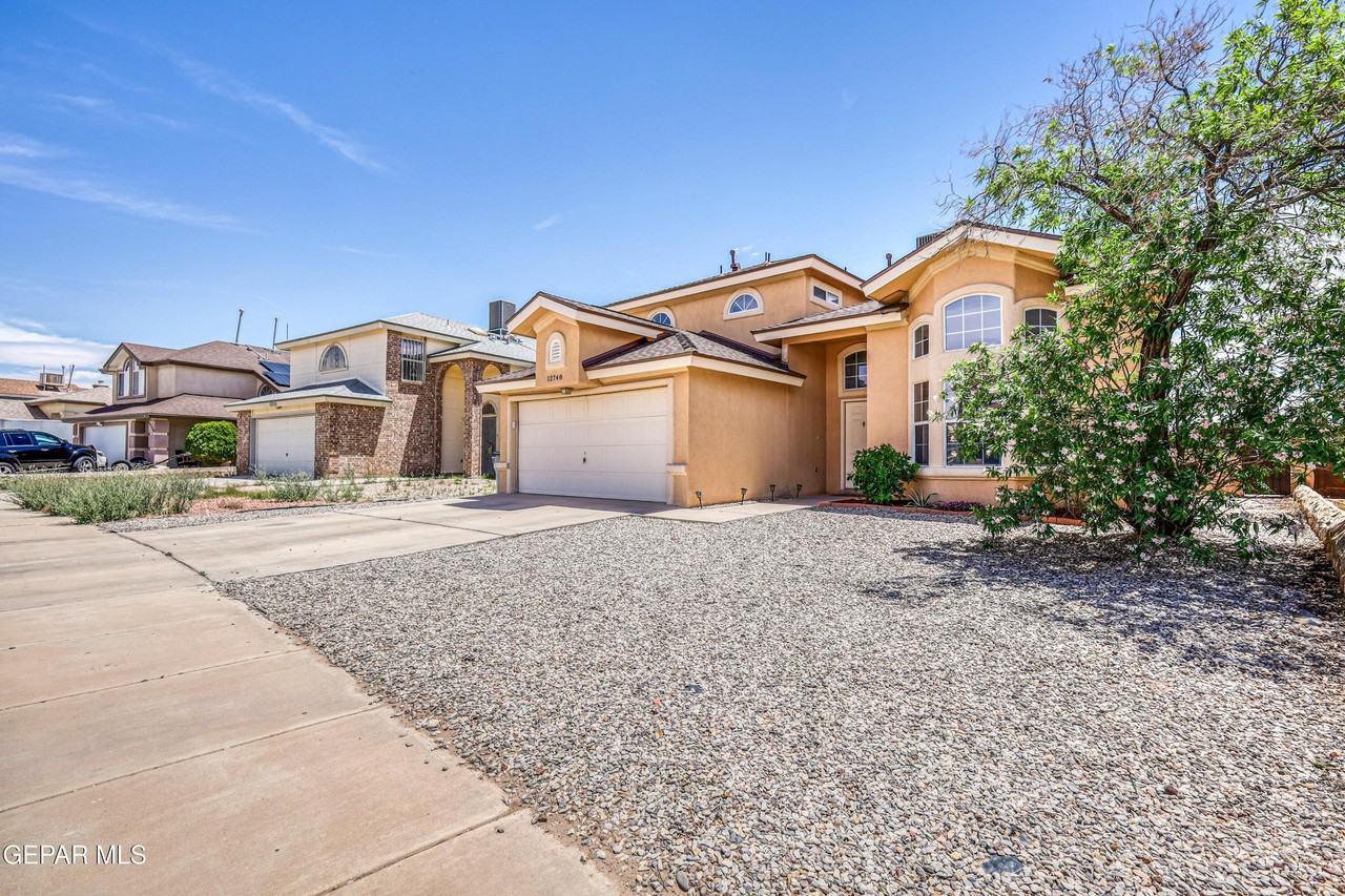 12748 Tierra Pueblo - Photo 2 of 50