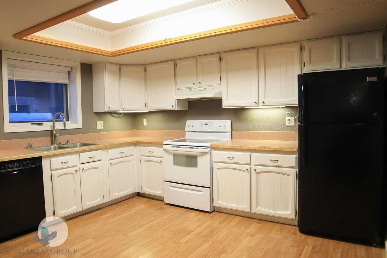 16 Glacier Ave #13 - Photo 7 of 22