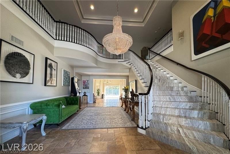 3160 Bel Air Dr - Photo 4 of 40