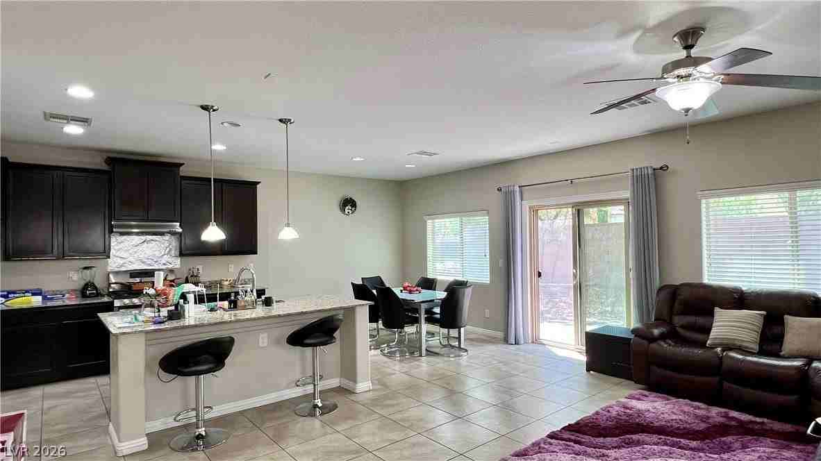 2853 Glass Vine Ct - Photo 4 of 23